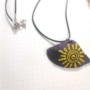 Sun Seashell Necklace ⋆.ೃ࿔*⋆ 𖤓 ⋆˚࿔