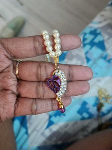 Pearl Necklace with Floral Pendant