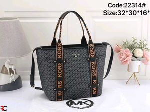 Michael Kors Signature Tote Bag