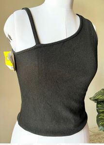 Black One-Shoulder Ribbed Crop Top