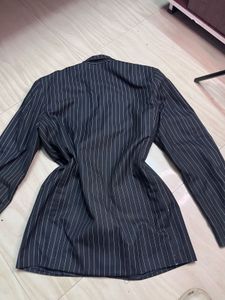 Classic Pinstripe Blazer❤️