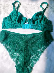 Lace Trimmed Emerald Green Bra
