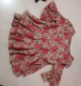Floral Print Ruffled Top