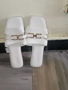 Primark Cream Slides with Gold Detail(UK)