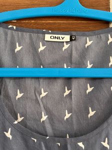 ONLY Cute Bird Print Tank Top