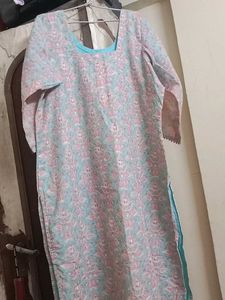 Beautiful Floral Print Kurta