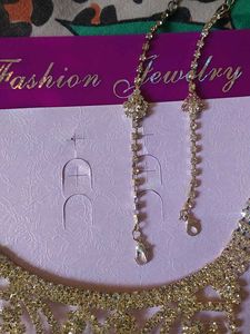 Sparkling Rhinestone Necklace Set