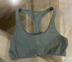 Set of 8 mixed bras