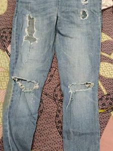 COMBO -Distressed Light Wash Jeans and black top
