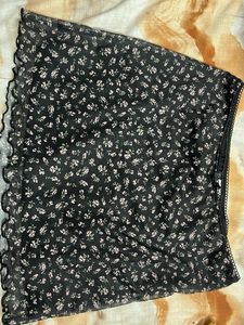 h&mFloral Mini Skirt