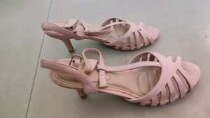 Dressberry Pink Heels