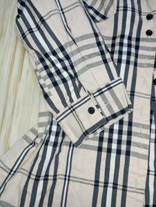 Classic Plaid Button-Up Shirt