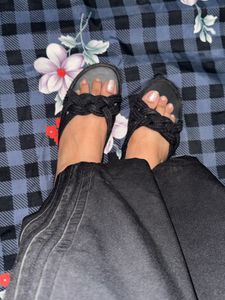 Zudio Flat Sandals - Black &amp; Blue