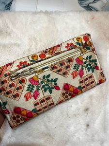 Floral Embroidered Clutch