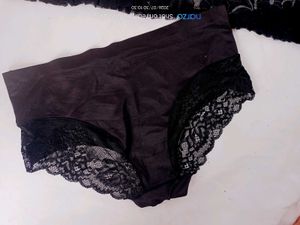 Black Lace Lingerie Set