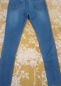 Pearl Embellished Blue Denim Jeans