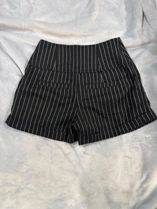 Chic Striped High-Waisted Shorts
