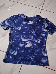 Blue Rose Print V-Neck Top