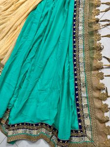 Very beautiful heavy work Saree 😍