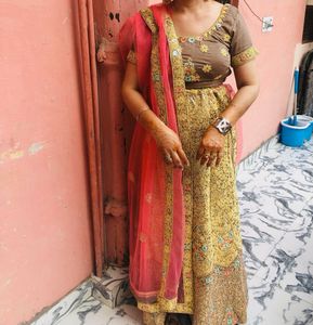 Elegant Embroidered Kurta Set
