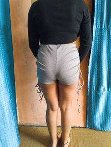 🤍✨Grey Ruched Bodycon Mini Shorts✨🤍