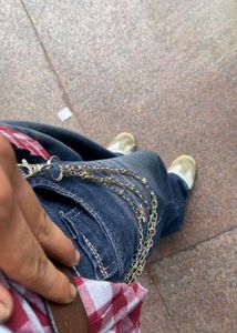Pant chain