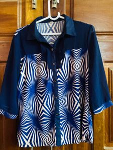 Stylish Blue Geometric Print Button-Up Top