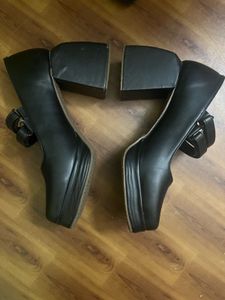 little box maryjane platform heels