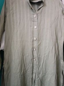 Elegant Grey Striped Kurta