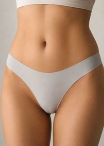 H&M Women’s Light Gray Seamless Thong Panty