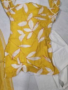 Yellow Floral Print Kurta Set with farshi salwar