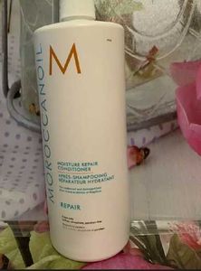 (new sealed)Moroccanoil Moisture Repair