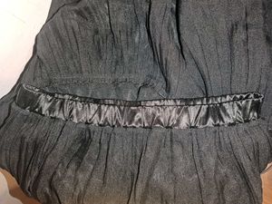 Flowy Black Midi Skirt