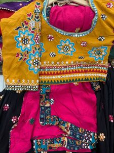 Black Lehenga Choli Set with Yellow Blouse🎊🌺