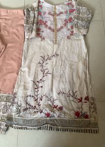 Pakistani Lawn Dress Fixed Pric