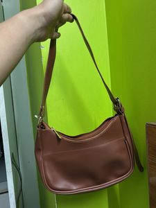 Chic Brown Shoulder Bag