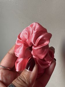 Set of 4 Satin Scrunchies