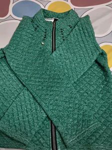 Green Textured Zip-Up Jacket