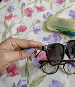 Eyeglasses and Sunglasses Bundle
