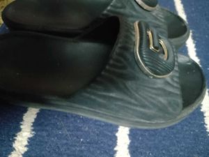 Stylish Black Slides - Perfect for Everyday Wear