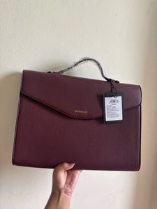 Miraggio Burgundy Handbag