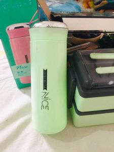 Green Lunch Box &amp; 😋Water Bottle Set