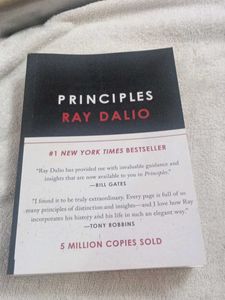 Must-Read Business Books: Principles, Zero to One,