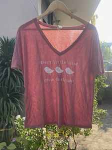 Pink V-Neck T-Shirt with Bird Graphic