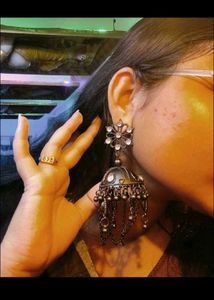 Assorted jeweleries