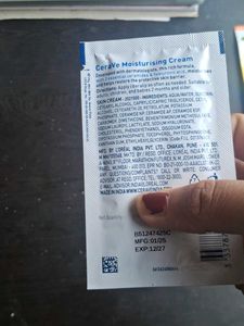 CeraVe Moisturising Cream Sample