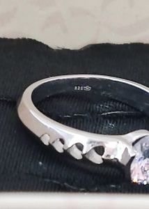 Elegant 925 Sterling Silver Ring