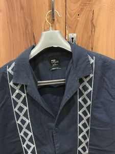 Men's Navy Embroidered Short Sleeve Shirt