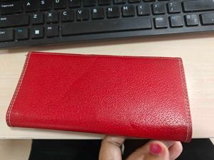 Red B-YES wallet