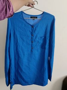 New Blue Top In Good Condition